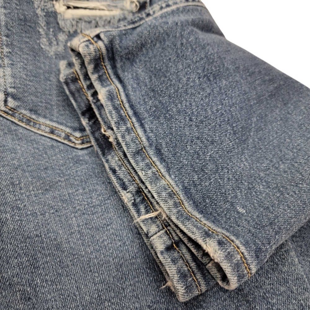 Free People Cropped Flare Leg Jeans w/ Colorblock Cut Out Distressed Wom… - Picture 14 of 17